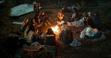 11yellowjacket-review-facebookJumbo (1050x550, 153 kБ...)