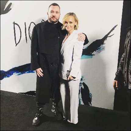 3899 (1080x1080, 92 kБ...)